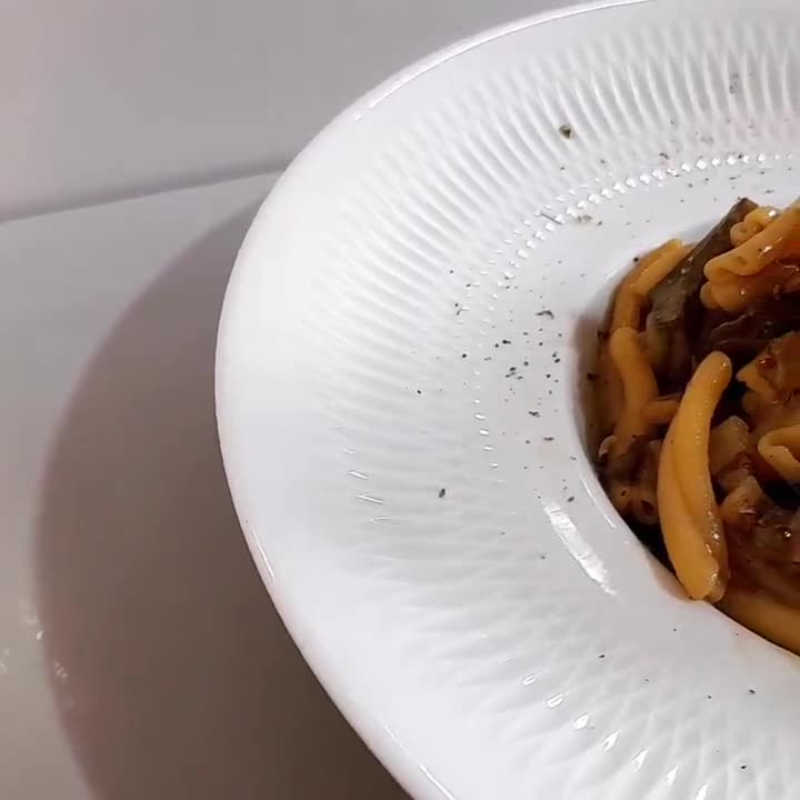 Foto del paso 11 de la receta: Casarecce con alcachofas y panceta con salsa cremosa de parmesano