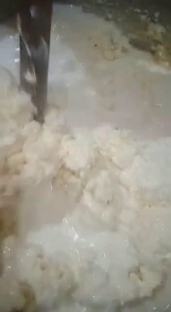 A picture of step 1 of Desi ghee.