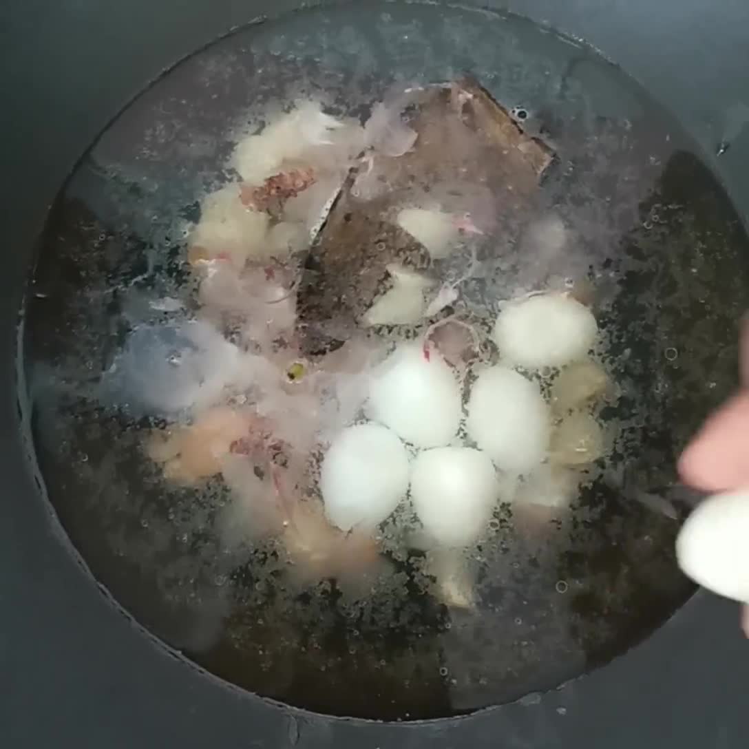 Foto langkah ke 3 dari resep Lodeh Tahu Telur Puyuh.