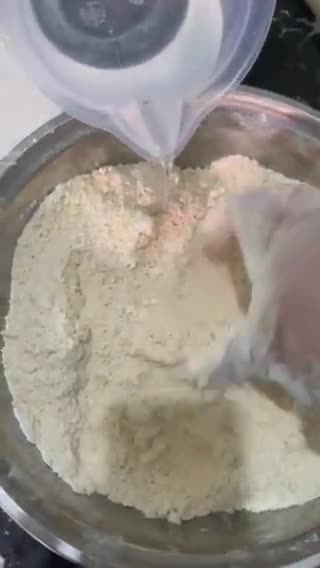 Foto langkah ke 2 dari resep Curry puff (isian coklat atau kari).