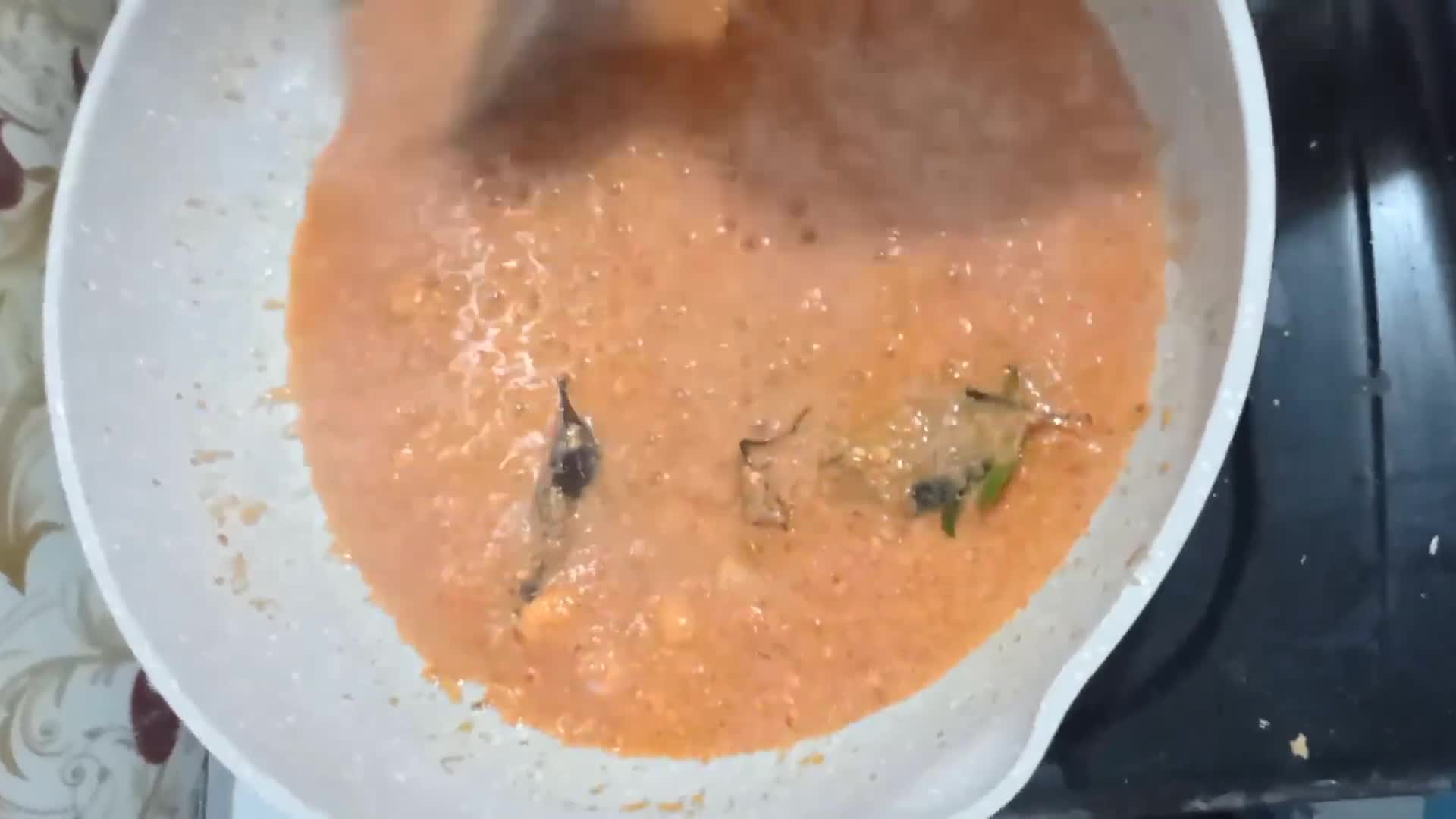 Foto langkah ke 6 dari resep Ikan Mujair Saos Padang.