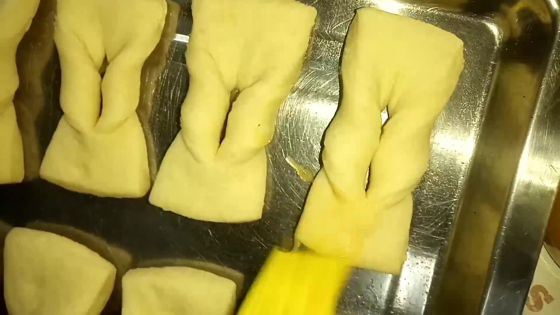 Foto del paso 11 de la receta: Facturas hojaldradas con grasa