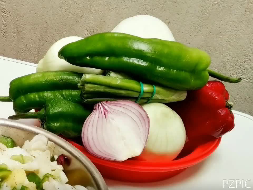 Foto del paso 5 de la receta: Vinagreta de patata y bacalao