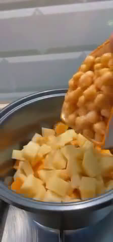 صورة لخطوة 2 من وصفة شوربة اليقطين
