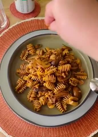 Foto del paso 10 de la receta: Pasta con setas 🍄‍🟫 🍄 🍄‍🟫 🍄 🇮🇹