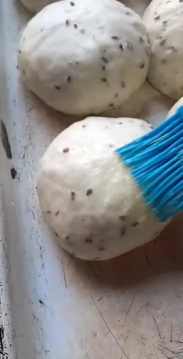 Foto del paso 5 de la receta: Bollitos dulces con anís🌼