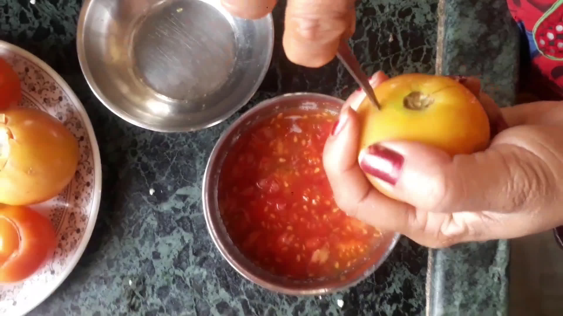 टमाटर के कोफ्ते(tamatar ke kofte recipe in hindi) रेसिपी चरण 1 फोटो