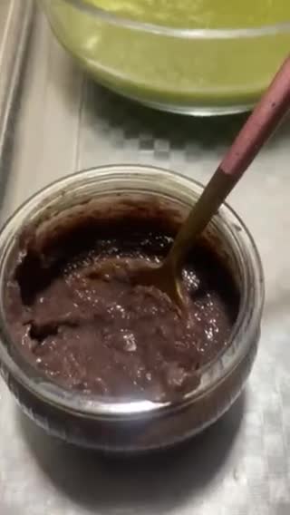 Foto del paso 3 de la receta: Tostadas de frijol 🫘 con col
