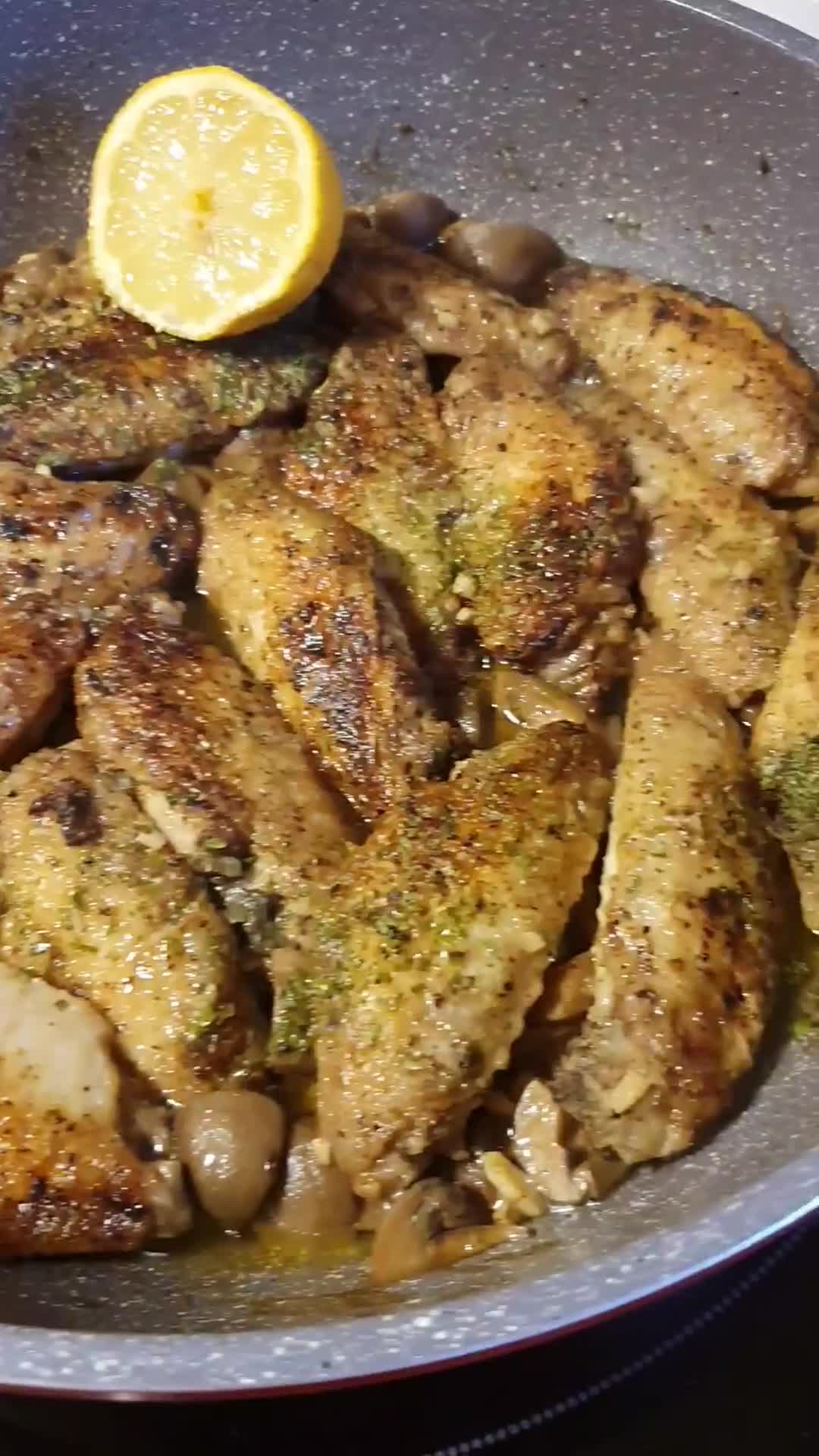 Foto del paso 3 de la receta: Alitas al ajillo de Luisa