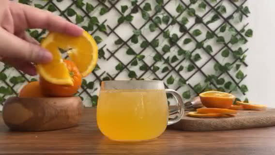 Gambar langkah 3 resipi Orange McFizzy Slushy.