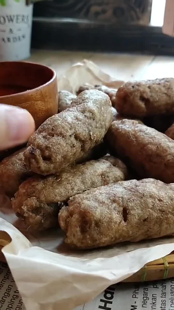 Gambar langkah 6 resipi Keropok lekor homemade.
