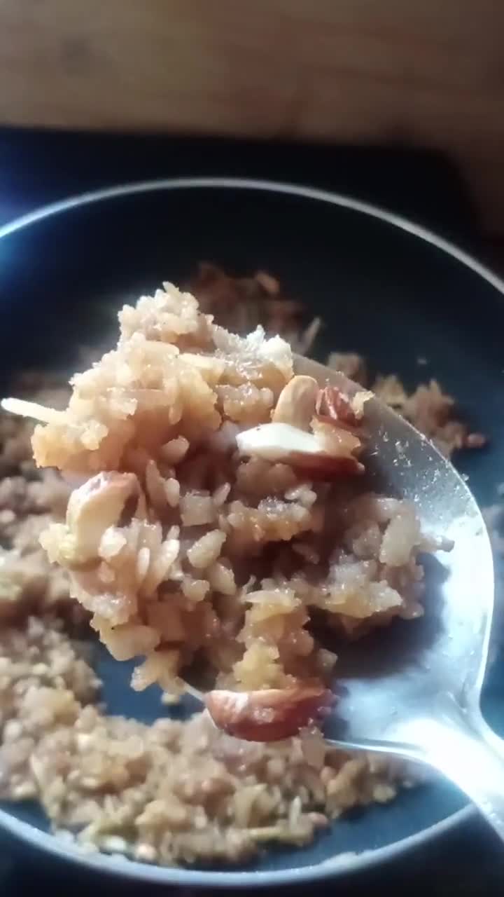 नैवेद्यम रेसिपी गोड पोहे (neivedyam recipe god poha recipe in hindi) रेसिपी चरण 5 फोटो