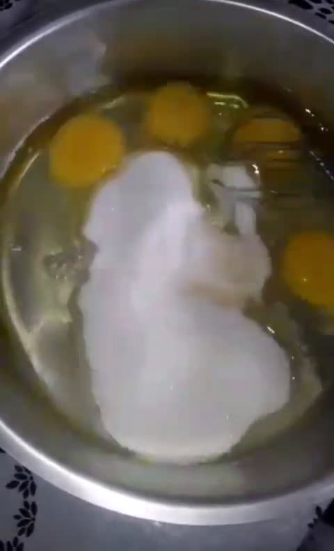 Foto del paso 3 de la receta: Budín de pan 😍