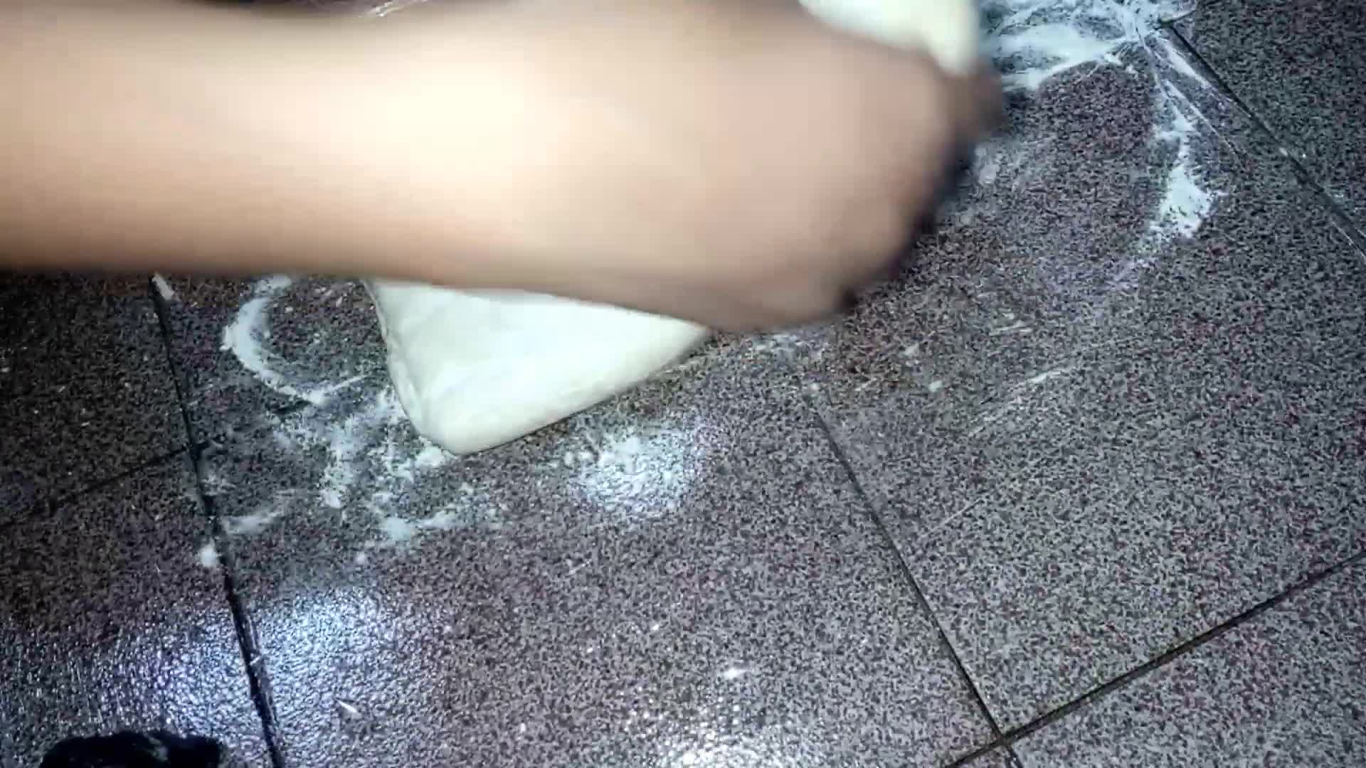 Foto del paso 13 de la receta: Bizcochitos de grasa hojaldrados