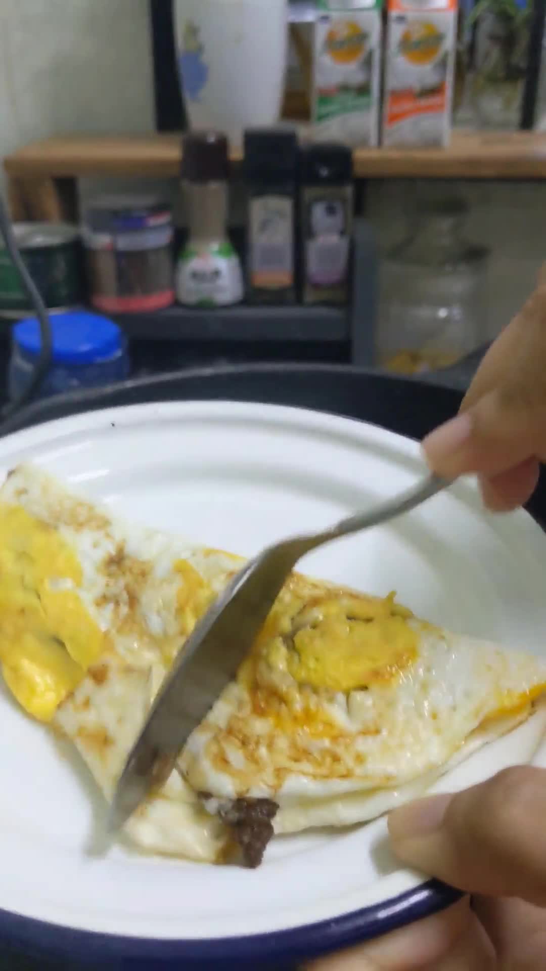 Gambar langkah 4 resipi Telur Khurasan.