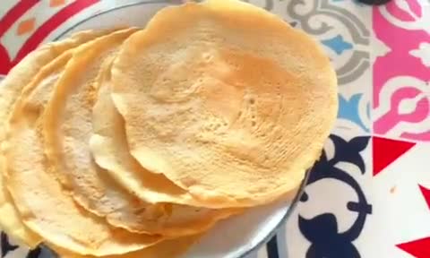 Foto del paso 3 de la receta: Crepes proteicos fit, 2 ingredientes