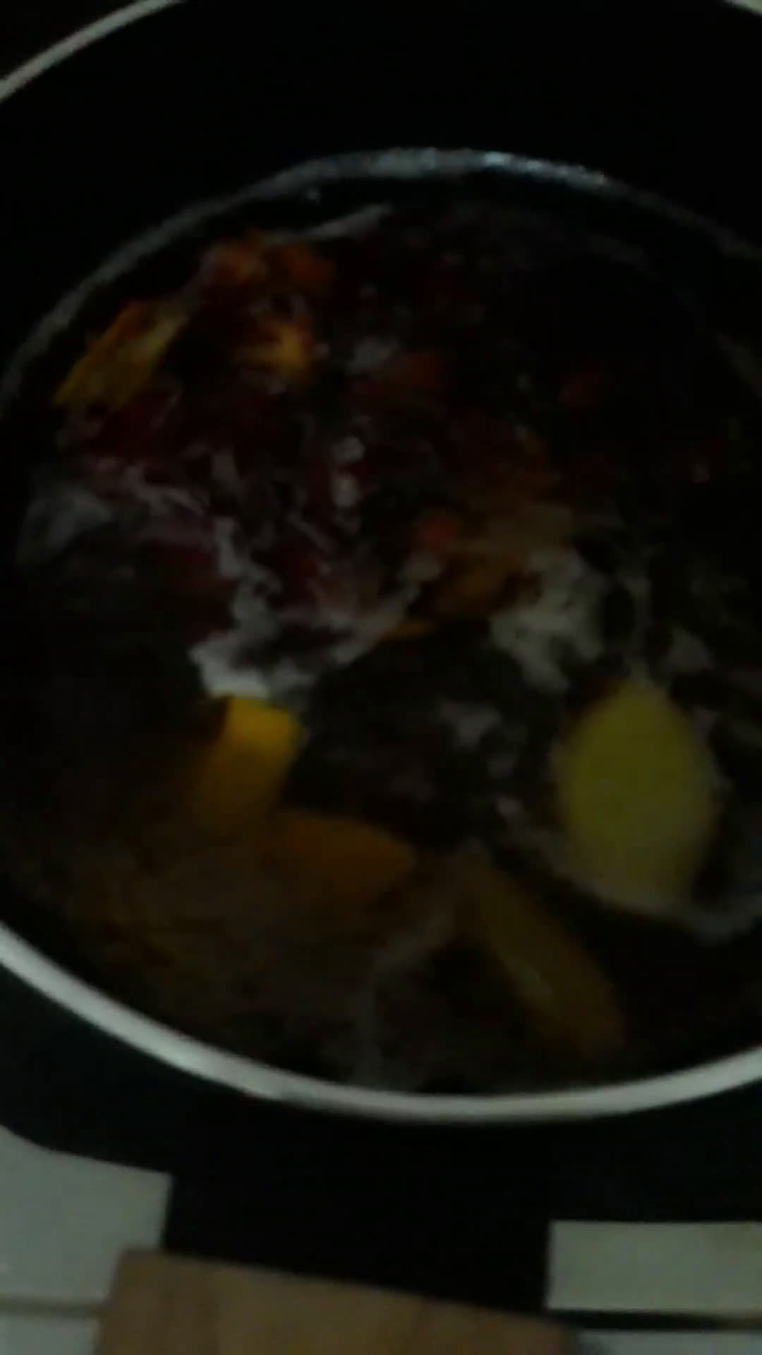 Foto langkah ke 2 dari resep Teh Bunga Rosella.