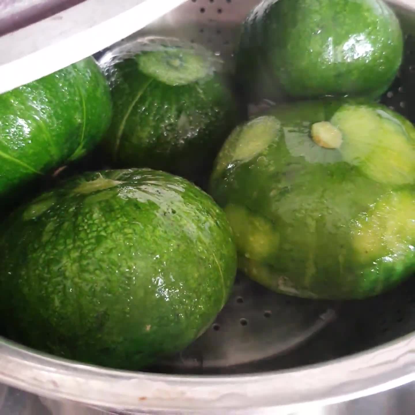 Foto del paso 2 de la receta: 😋👌 Pastel al horno de zapallitos verdes y carne picada