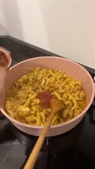 صورة لخطوة 2 من وصفة تاكو دجاج 🌮