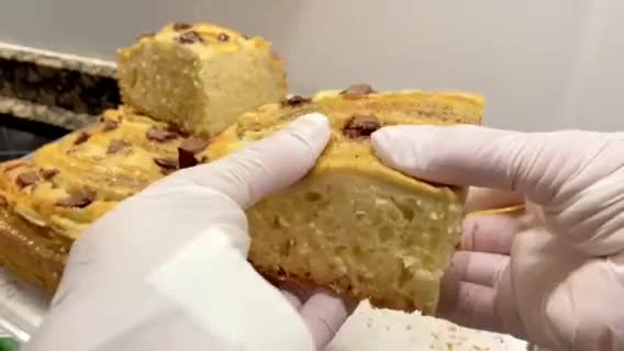 Foto del paso 11 de la receta: Pastel de plátano y chocolate con leche