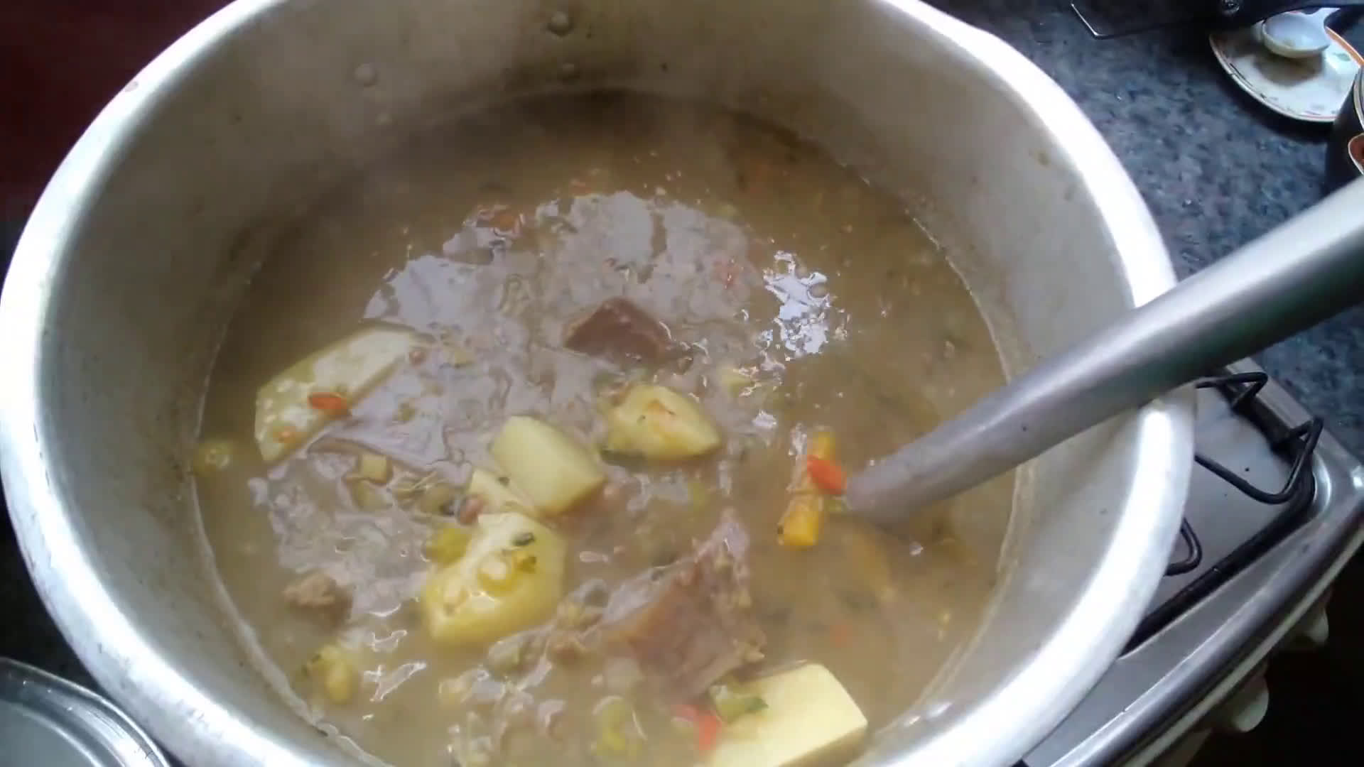 Foto del paso 3 de la receta: Sancocho de Guandú con costilla de res