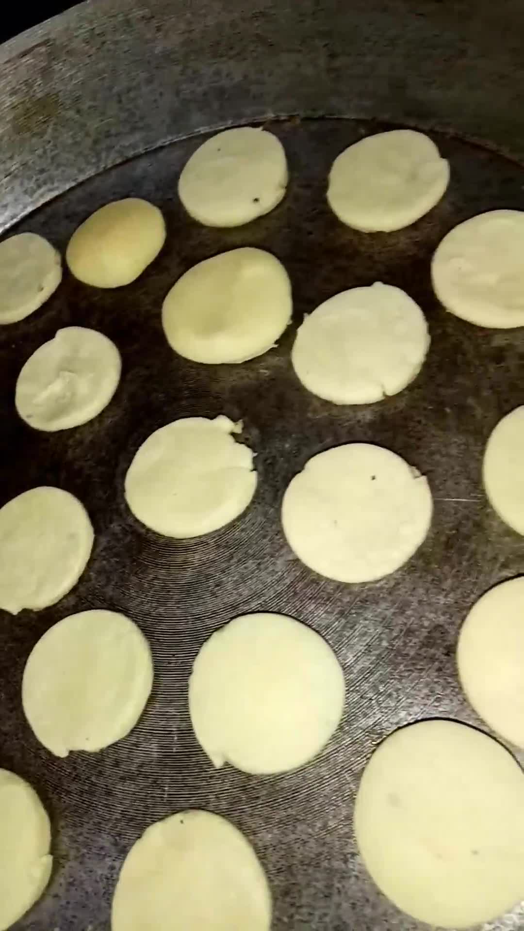 Foto del paso 10 de la receta: Galletitas de queso para celíacos