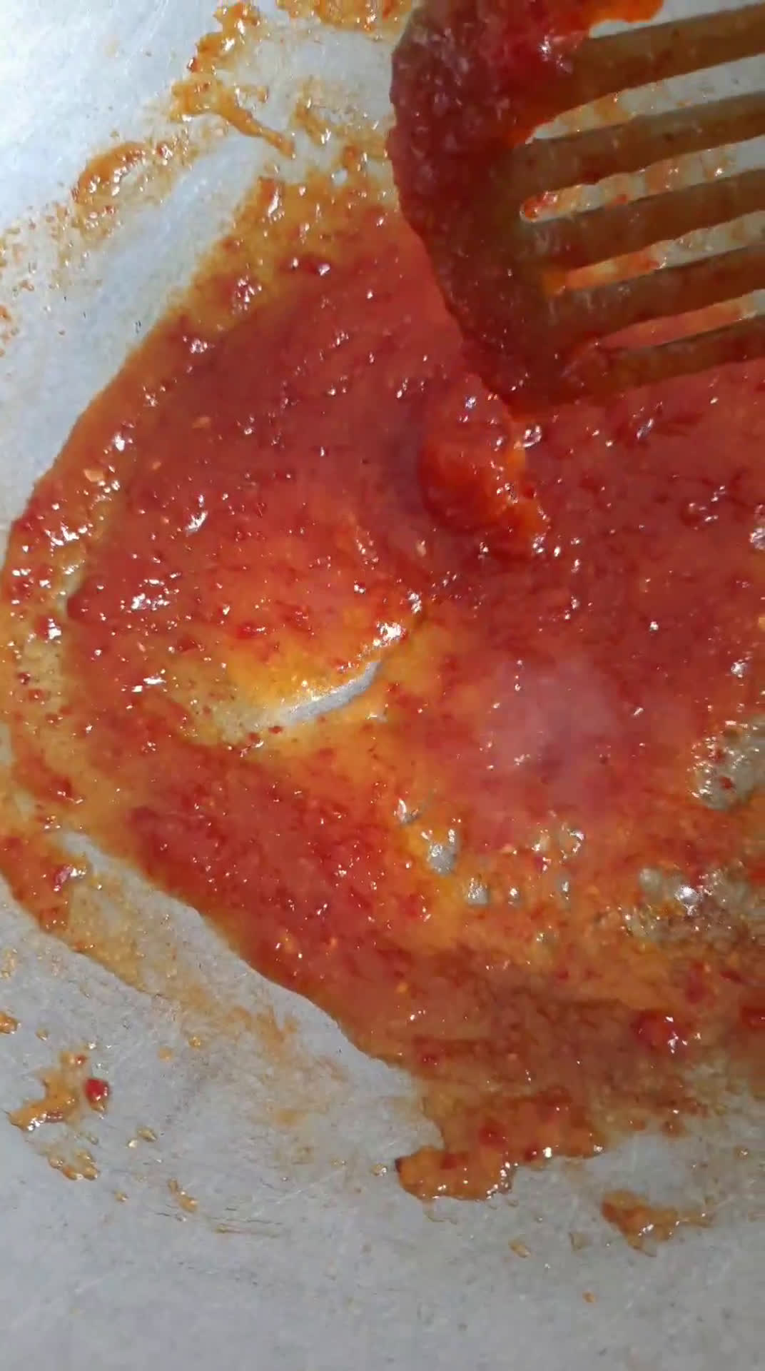 Foto langkah ke 4 dari resep Kentang Mustofa (Tanpa Kapur Sirih & Tidak Pedas).