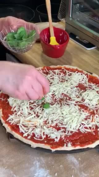 Foto del paso 4 de la receta: Pizza estilo chicago de queso