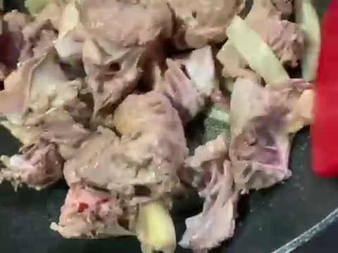 濃郁鴨菇美味湯的食譜步驟4照片