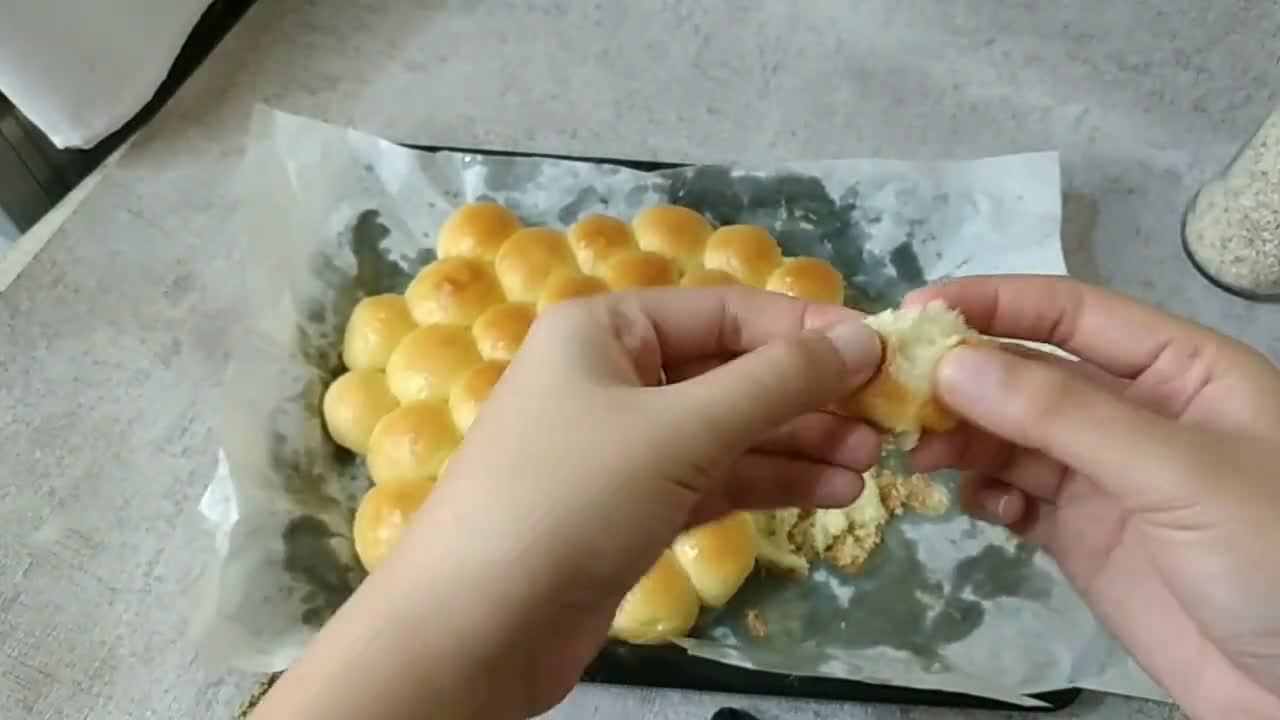 Foto langkah ke 8 dari resep Buble bread.