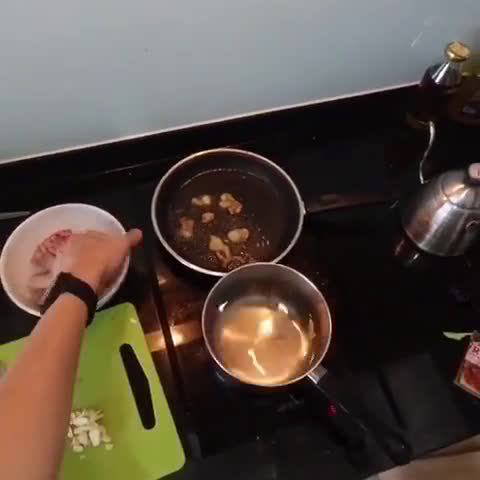 Foto langkah ke 5 dari resep Mie Ayam Jamur Rumahan (step video).