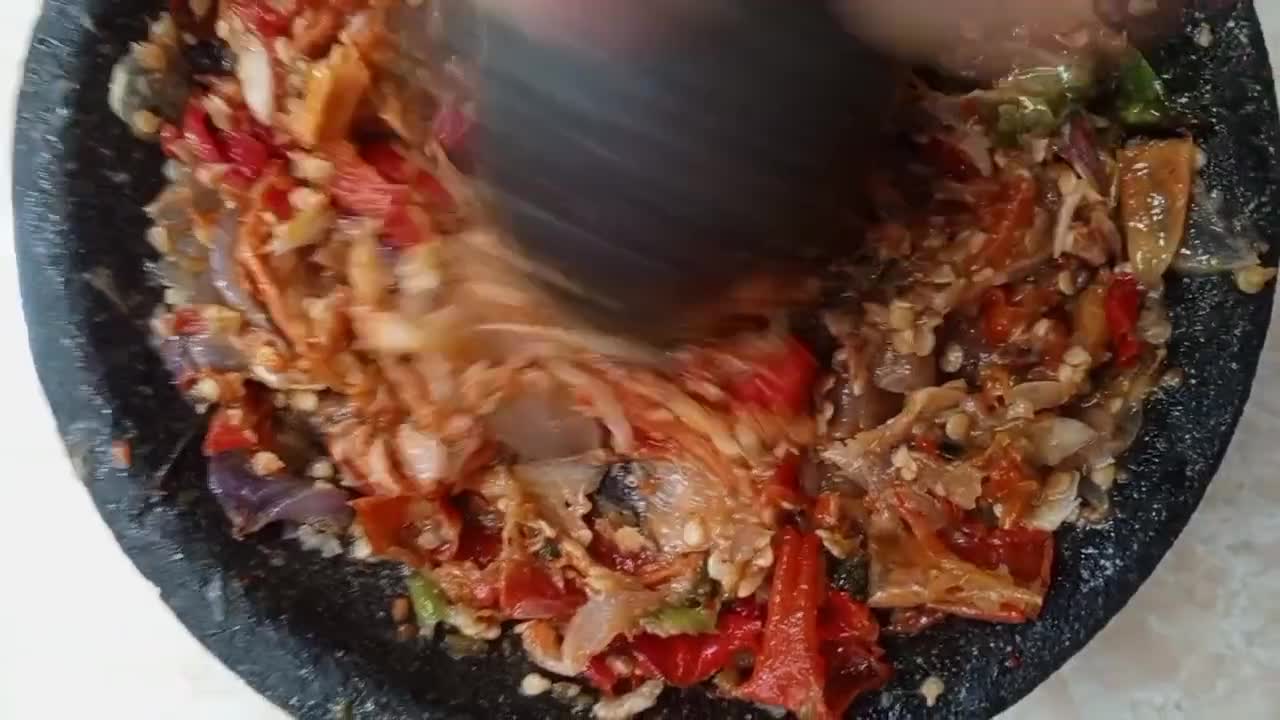 Foto langkah ke 2 dari resep Sambal Jambal.